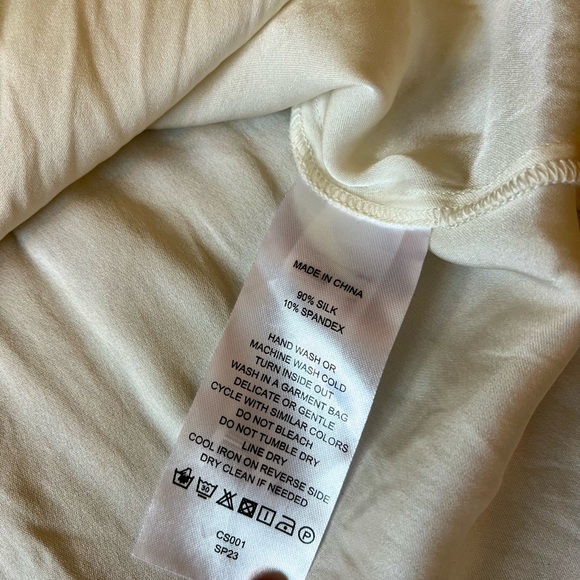 Quince Ivory Washable Stretch Silk Dolman Sleeve Blouse - L - Picture 4 of 7